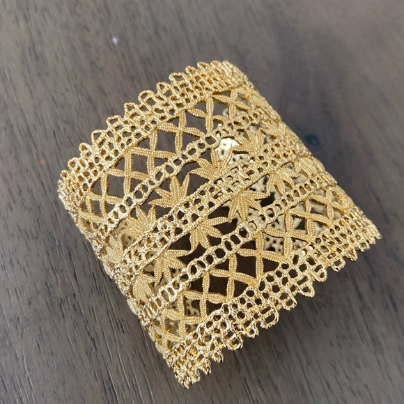 Stella & Dot Allie Cuff - Picture 2 of 5